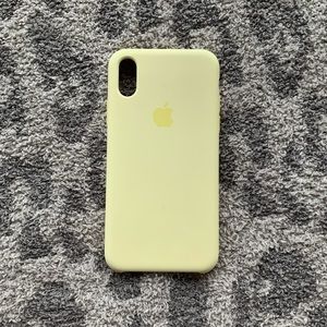 iPhone X silicone case mellow yellow